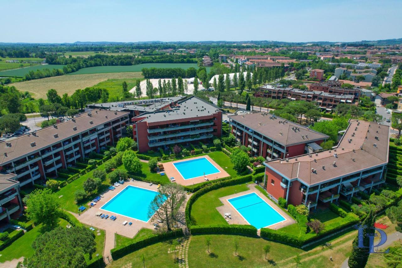 Desenzanoloft Official Partner Marriott Homes & Villas - Dolce Vita With Garden And Pools Desenzano del Garda Zewnętrze zdjęcie